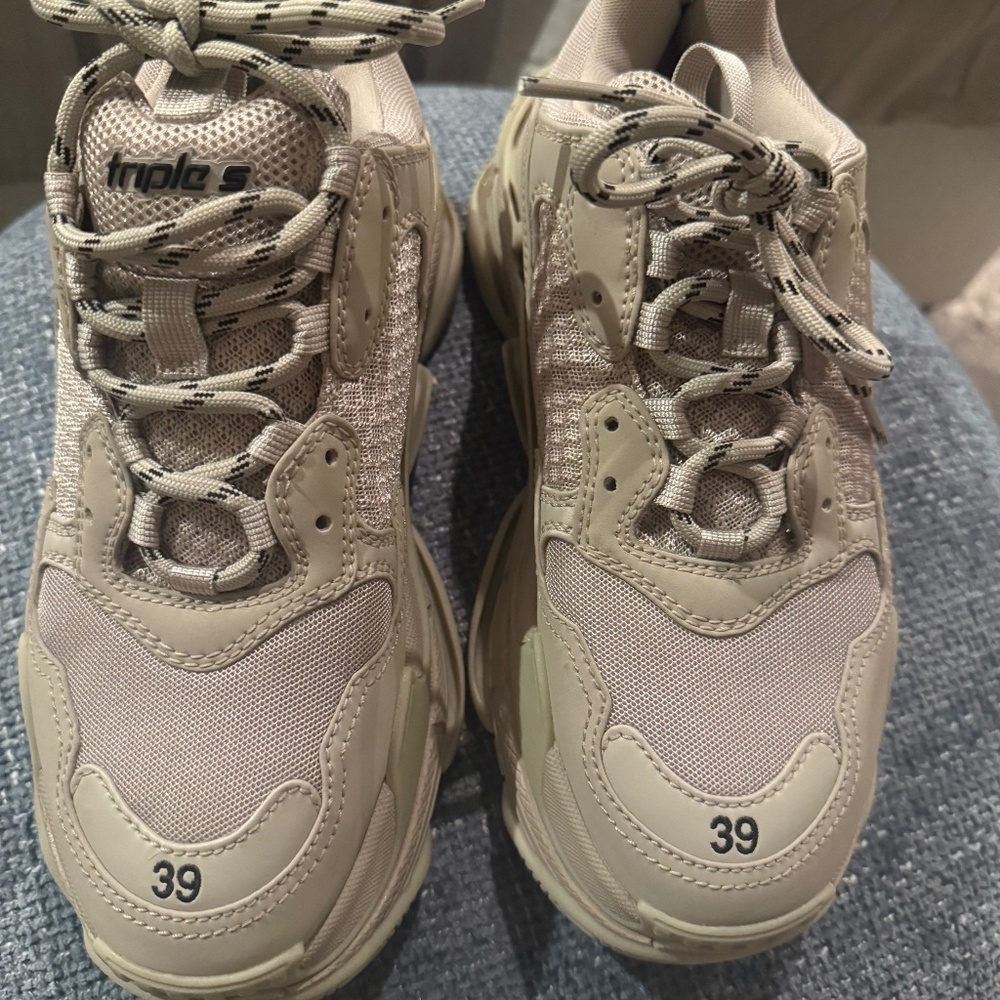 Balenciaga Triple S Sneakers Sz EU 39